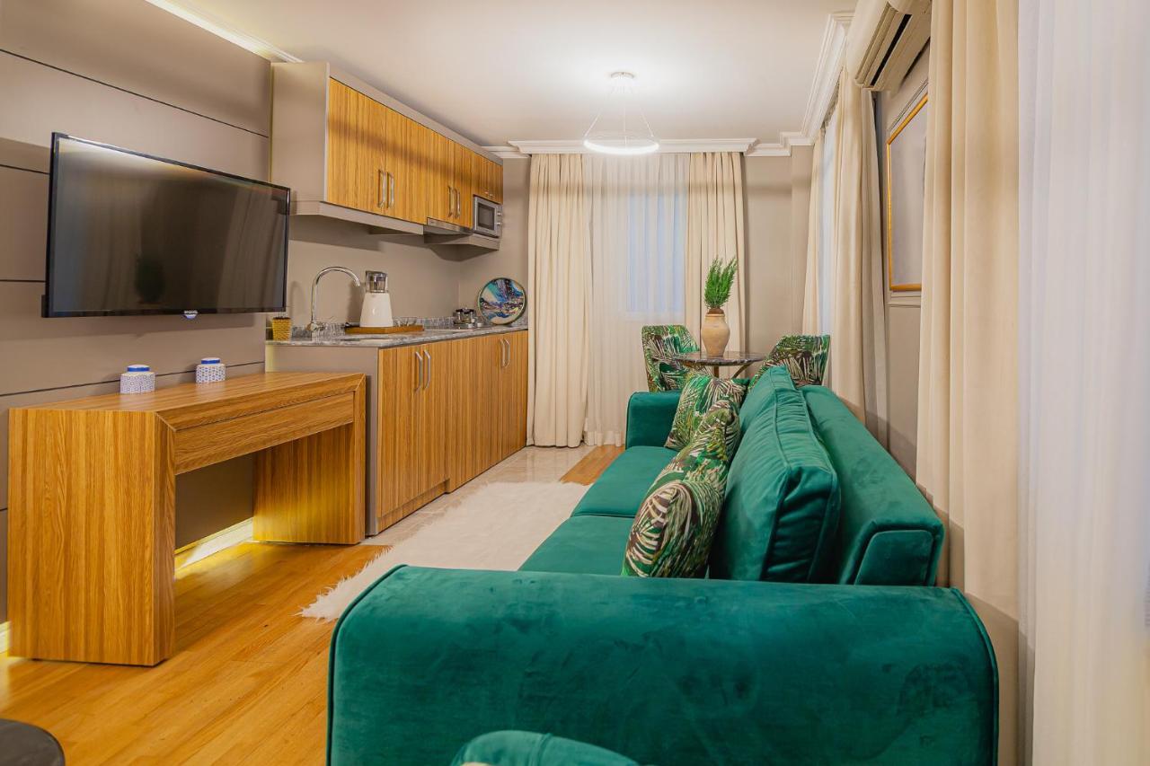 La Palace Suites Sisli อิสตันบูล ภายนอก รูปภาพ